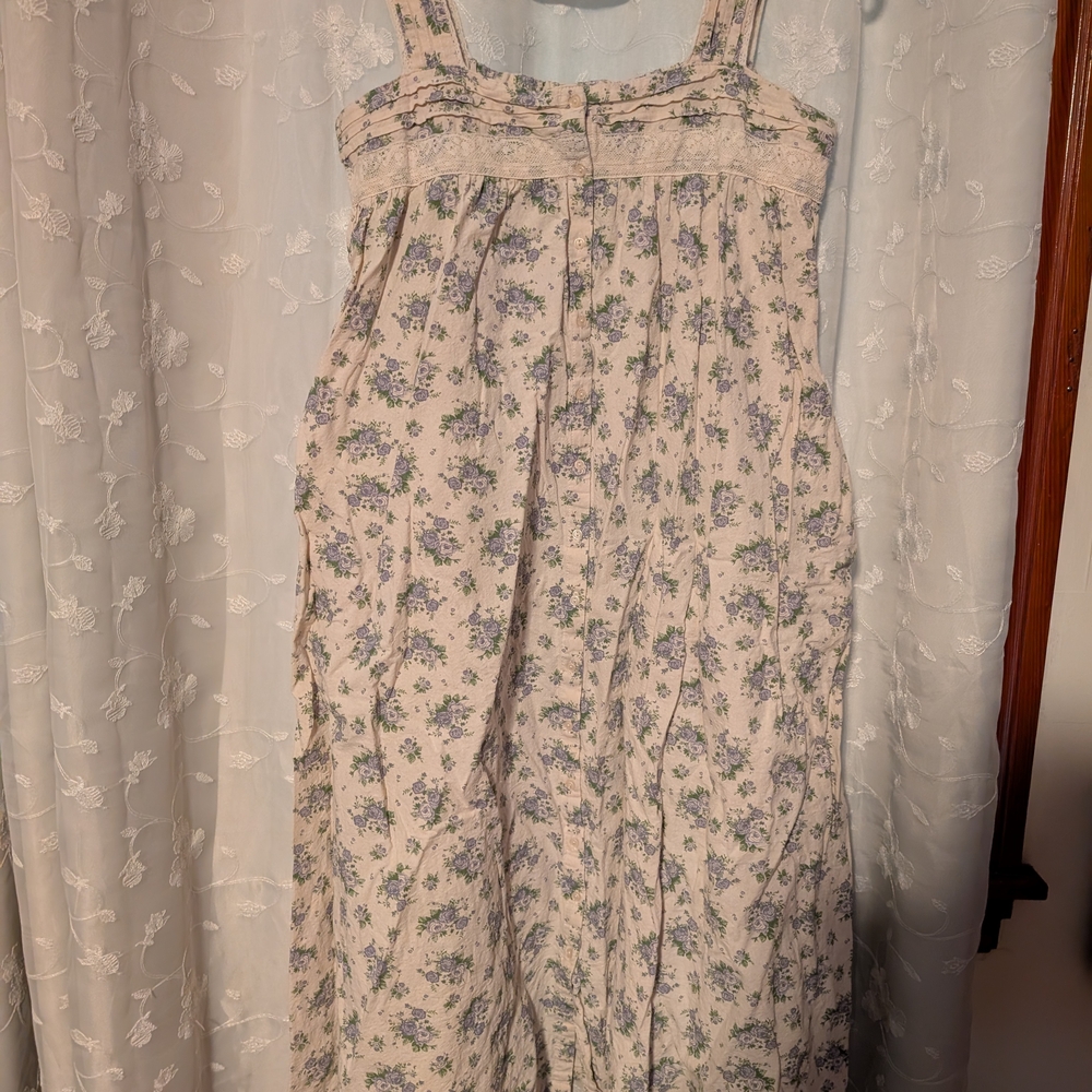 Floral Sleeveless Dress